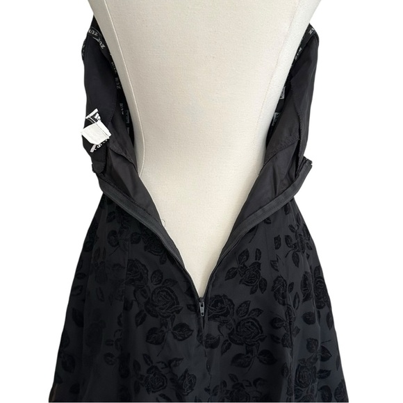 ZUM ZUM Vintage 80s Black Halter Mini Dress Whimsigoth Witchy Velvet Floral S - Picture 10 of 15